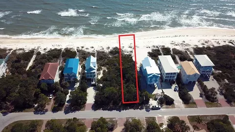 2268 Sailfish Dr, Saint George Island, FL 32328