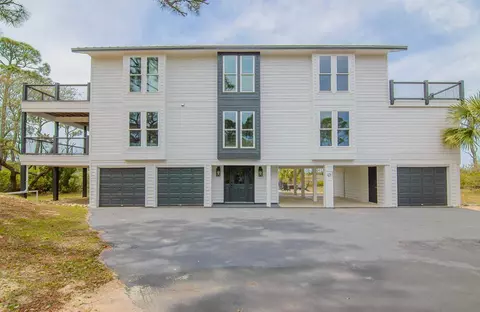 1431 Evodia Ct, Saint George Island, FL 32328