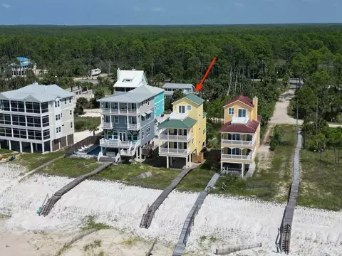 190 Canoe Ln, Port St. Joe, FL 32456