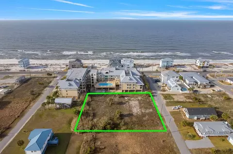 104 14th St, Mexico Beach, FL 32456