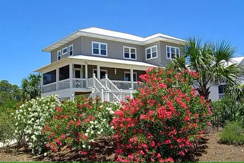 1001 E Gulf Beach Dr, Saint George Island, FL 32328