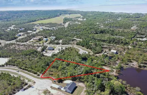 346 Gladiola Way, Eastpoint, FL 32328