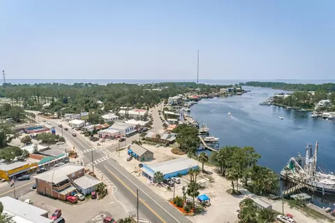 2842 Us 98, Carrabelle, FL 32322 photo 12