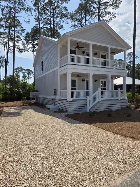 202 Endless Summer Dr, Saint Teresa, FL 32358