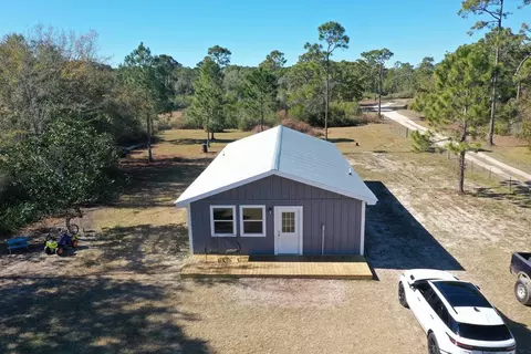 69 Shuler St, Eastpoint, FL 32328