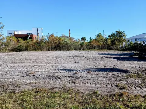 108 13th St, Mexico Beach, FL 32456