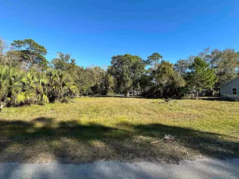 326 12th St, Apalachicola, FL 32320