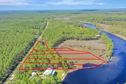 915 Mill Rd, Carrabelle, FL 32322 photo 5