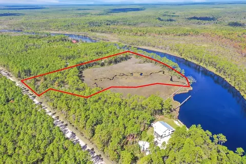 915 Mill Rd, Carrabelle, FL 32322 photo 7