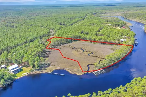 915 Mill Rd, Carrabelle, FL 32322 photo 8