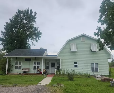 352 Borders Rd, Wewahitchka, FL 32465