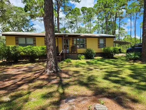 77 Wakulla Cir, Panacea, FL 32346