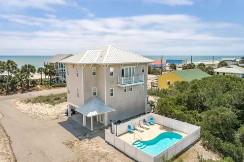 1149 W Gorrie Dr, Saint George Island, FL 32328