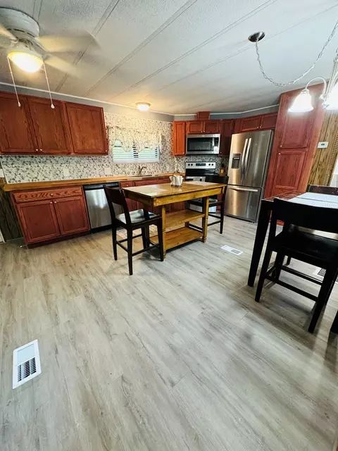 10518 SW 9th St, Bristol, FL 32321 photo 10