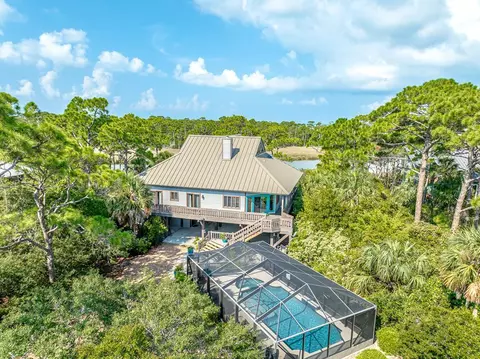 1851 Harbor Light Ln, Saint George Island, FL 32328