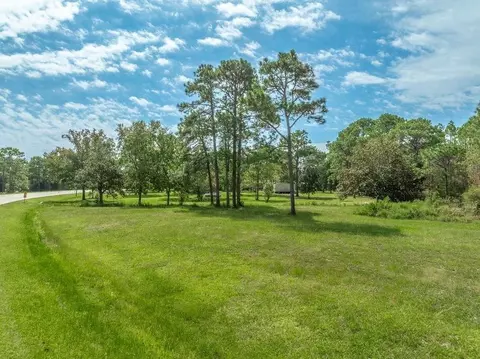 Exterior - 370 Mill Rd, Carrabelle, FL 32322 photo 6 of 8