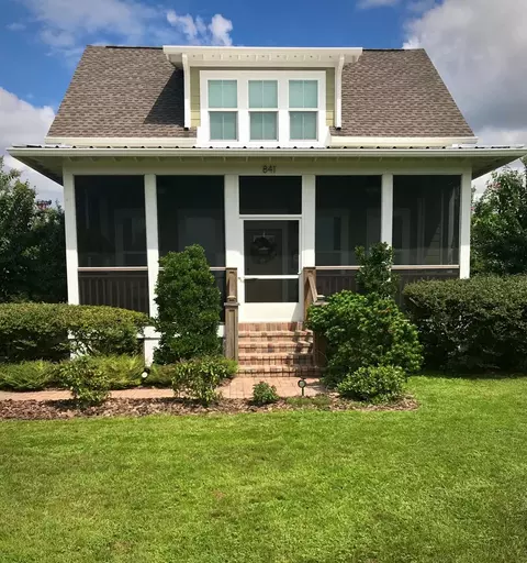 841 Wide Water Cir, Wewahitchka, FL 32465