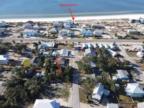 106 N 28th St, Mexico Beach, FL 32456