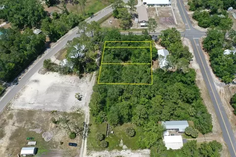 17 W 10th St, Carrabelle, FL 32322 photo 6