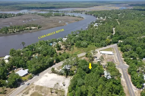 17 W 10th St, Carrabelle, FL 32322 photo 8