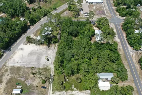 17 W 10th St, Carrabelle, FL 32322 photo 7