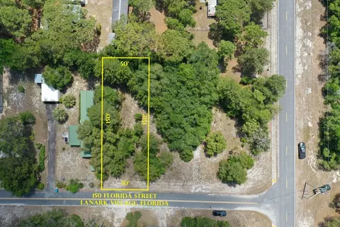 150 Florida St, Carrabelle, FL 32323 photo 6