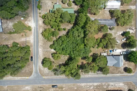 150 Florida St, Carrabelle, FL 32323 photo 9