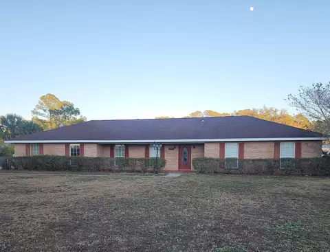 2911 Garrison Ave, Port St. Joe, FL 32456