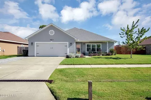 1813 Scarlett Blvd, Lynn Haven, FL 32444