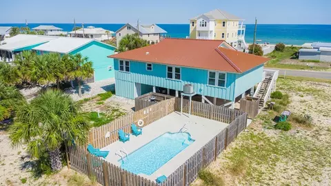 433 W Gorrie Dr, Saint George Island, FL 32328