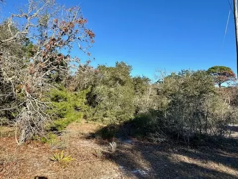 151 155 Colorado St, Lanark Village, FL 32323