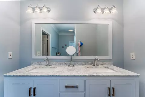 Bath - 227 Waters Edge Dr, Cape San Blas, FL 32456 photo 6 of 9
