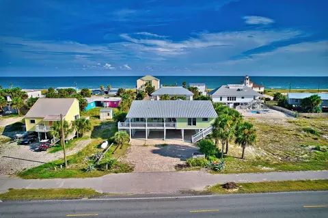616 E Gulf Beach Dr, Saint George Island, FL 32328