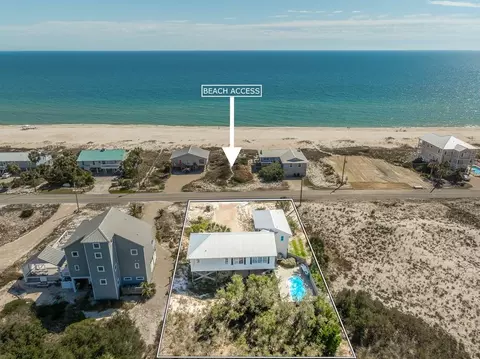 441 E Gorrie Dr, Saint George Island, FL 32328