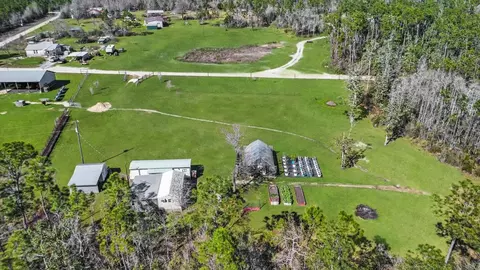 978 Griffin Rd, Wewahitchka, FL 32465