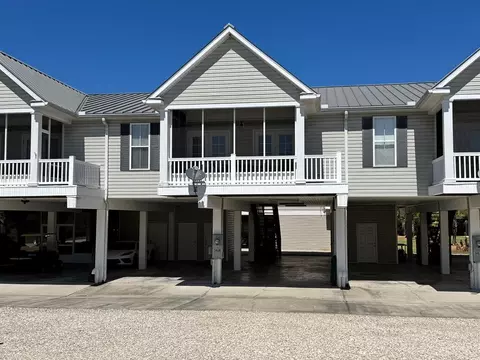 502 NE Ave A #B, Carrabelle, FL 32322