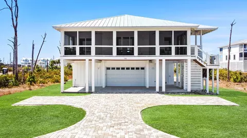 144 Labrador Dr, Port St. Joe, FL 32456