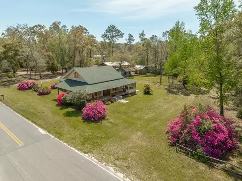 10639 SW 8th St, Bristol, FL 32321