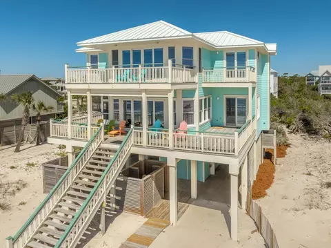 2116 Tarpon Ln, Saint George Island, FL 32328