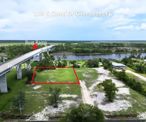 158 S Canal Dr, Overstreet, FL 32456