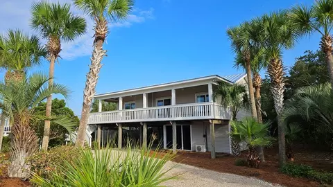 457 W Gulf Beach Dr, Saint George Island, FL 32328