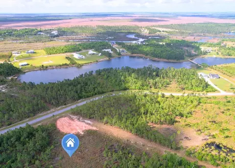 105 Torrey Pine Trl, Wewahitchka, FL 32465