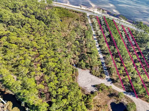 1485 Hwy 98, Eastpoint, FL 32328