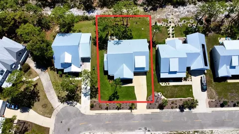 View/Area - 344 Royal Tern Ct, Carrabelle, FL 32322 photo 1 of 9