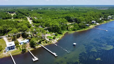View/Area - 344 Royal Tern Ct, Carrabelle, FL 32322 photo 5 of 9