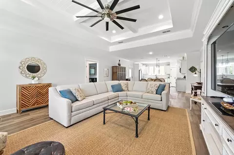 Living - 344 Royal Tern Ct, Carrabelle, FL 32322 photo 2 of 5