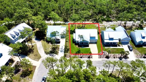 View/Area - 344 Royal Tern Ct, Carrabelle, FL 32322 photo 2 of 9