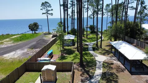 View/Area - 344 Royal Tern Ct, Carrabelle, FL 32322 photo 4 of 9