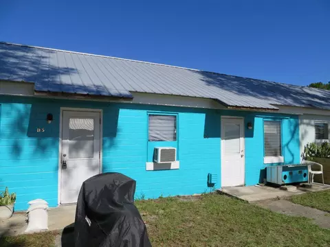 11 Pine St # -5, Lanark Village, FL 32323