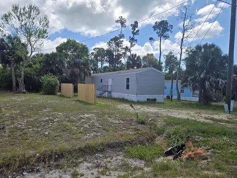 468 Ling St, Port St. Joe, FL 32456